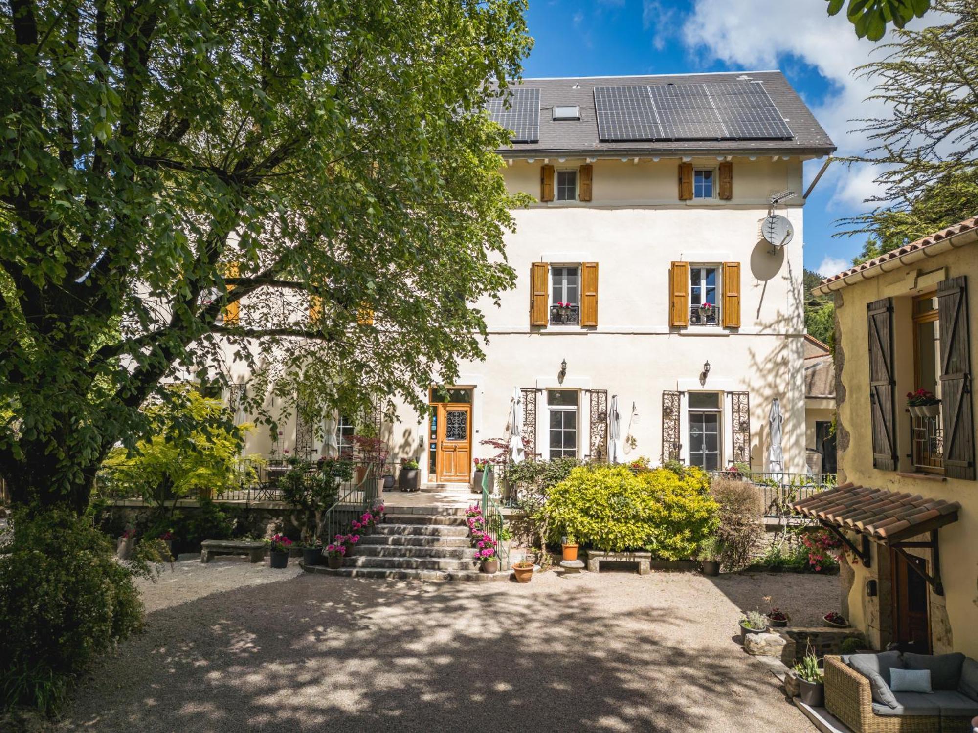 Gites Du Caylar - Chambres Et Appartments Le Caylar Exterior foto